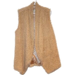 2/$30 🏷 Ya LA Faux Furry Sherling Vest Size Large